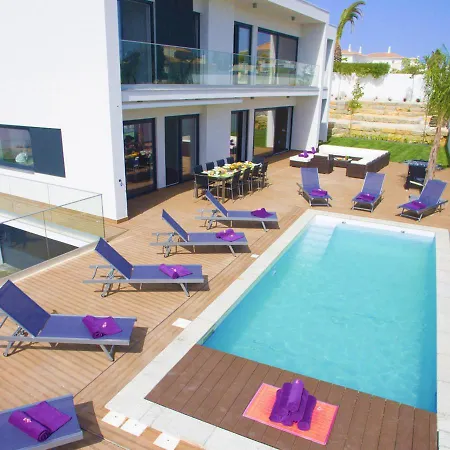 Vila Phuket *